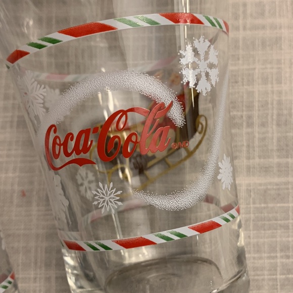 Vintage 20oz Coca Cola Santa glasses - Picture 3 of 3